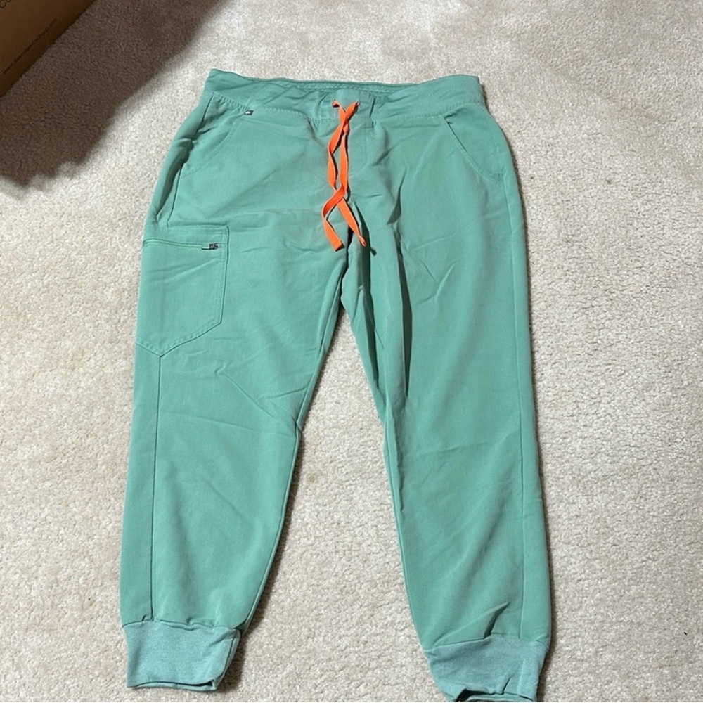 Jade Green FIGS Scrub Bottoms (RARE)